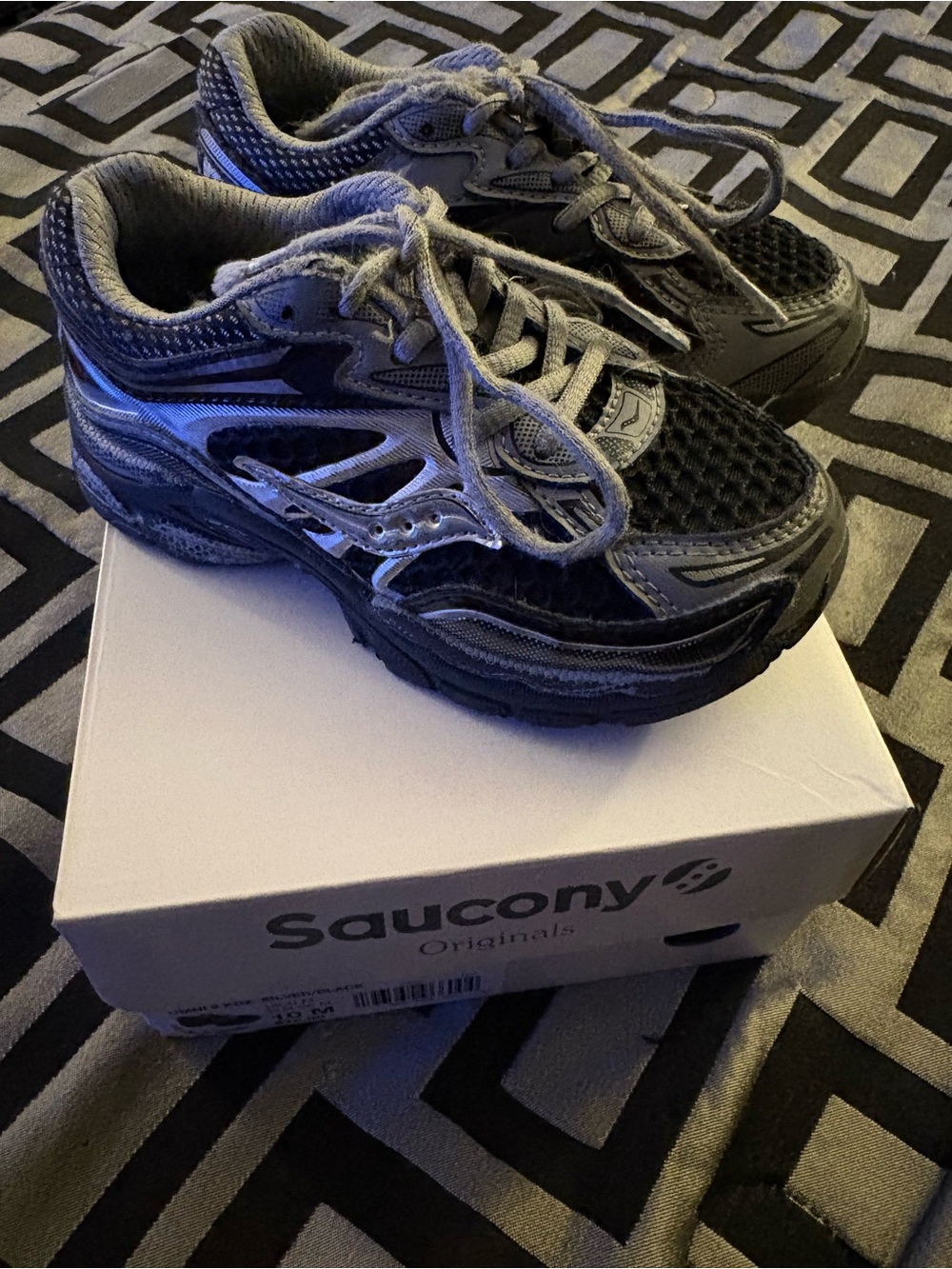 Saucony Kids Black and Gray Athletic Sneakers with Lace-Up Fit